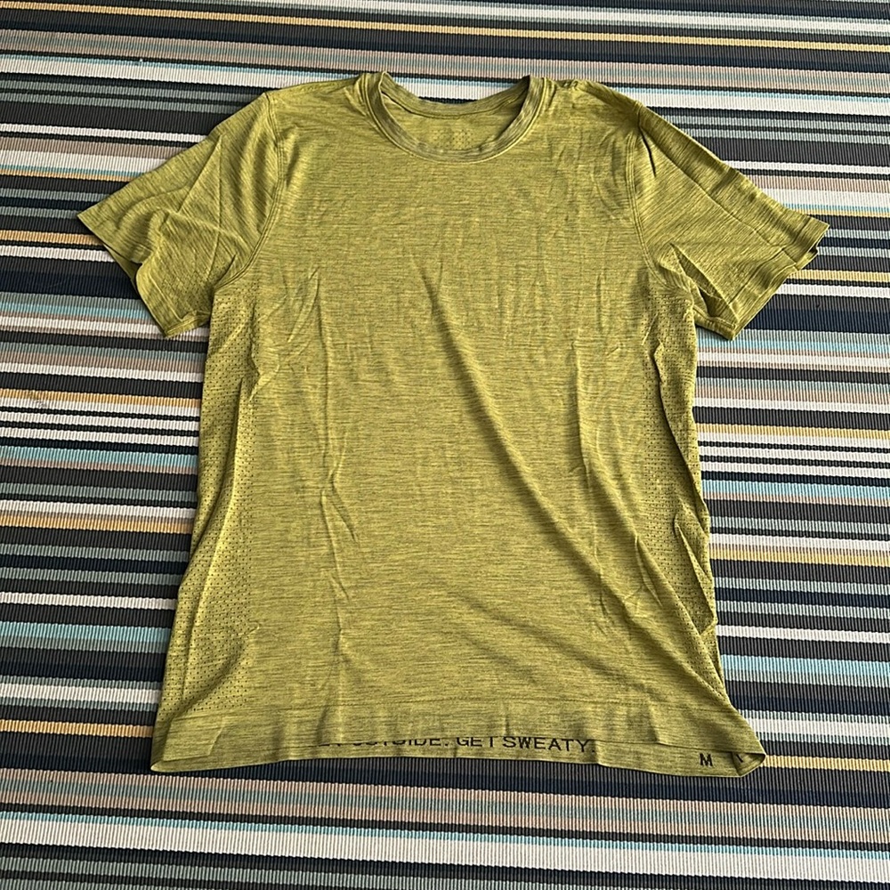 Lululemon surge Short sleeve